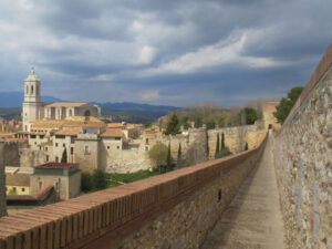 stadtmauer girona